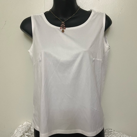 Alfred Dunner Lace Top with Shell underneath - Picture 7 of 10